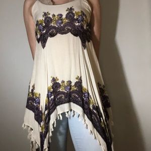 Super cute!! Never worn!